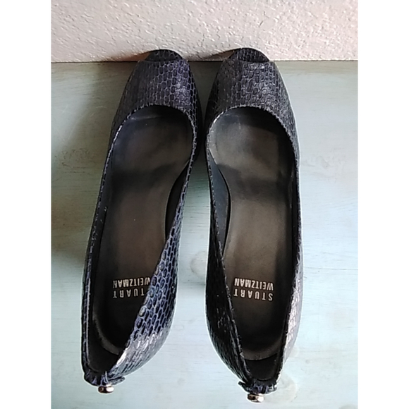Women's Stuart Weitzman Black Leather Peep Toe Heels sz. 7 EUC - Picture 6 of 10